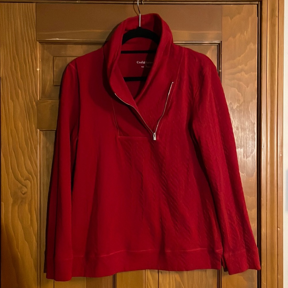 NWOT-red patterned cowl neck with 1/4 zip